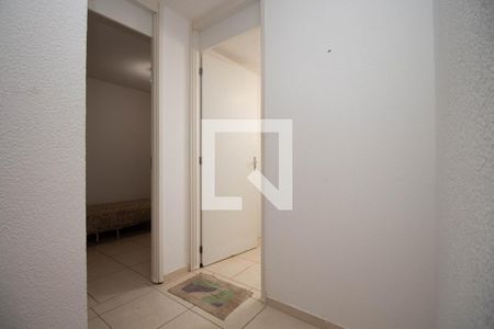 Corredor de apartamento para alugar com 2 quartos, 93m² em Paranoá, Brasília