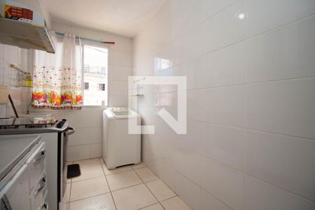 Cozinha e Área de Serviço de apartamento para alugar com 2 quartos, 93m² em Paranoá, Brasília