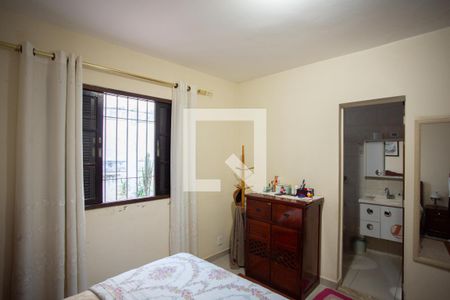 QUARTO 1- SUÍTE de casa à venda com 3 quartos, 200m² em Vila Miriam, São Paulo