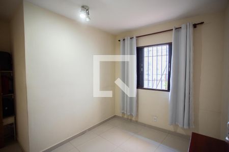 QUARTO 2 de casa à venda com 3 quartos, 200m² em Vila Miriam, São Paulo