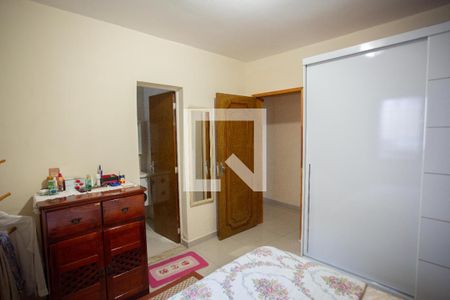 QUARTO 1- SUÍTE de casa à venda com 3 quartos, 200m² em Vila Miriam, São Paulo