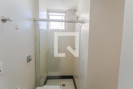 Banheiro da Suíte de apartamento para alugar com 1 quarto, 45m² em Savassi, Belo Horizonte