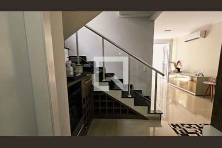 Casa à venda com 3 quartos, 200m² em Jardim Marambaia, Jundiaí