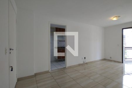 Sala de apartamento para alugar com 2 quartos, 71m² em Barra Olímpica, Rio de Janeiro