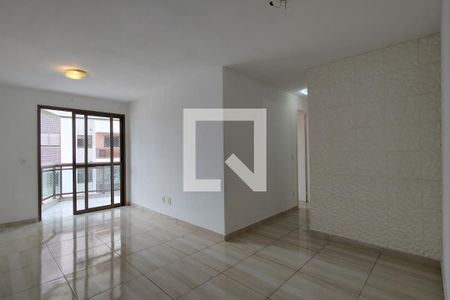 Sala de apartamento para alugar com 2 quartos, 71m² em Barra Olímpica, Rio de Janeiro