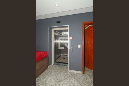 Sala 2 de casa de condomínio para alugar com 5 quartos, 600m² em Sarandi, Porto Alegre