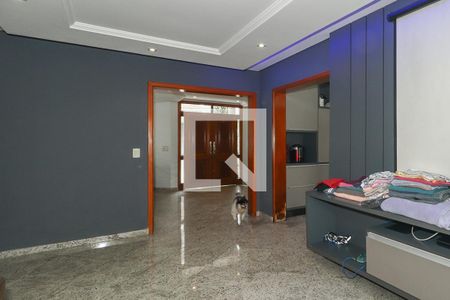 Sala 2 de casa de condomínio para alugar com 5 quartos, 600m² em Sarandi, Porto Alegre