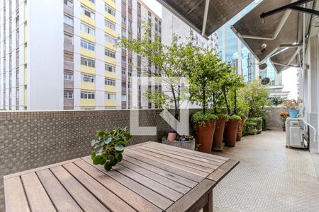 Varanda de apartamento para alugar com 2 quartos, 166m² em Consolação, São Paulo