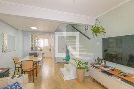 Sala de casa de condomínio para alugar com 2 quartos, 103m² em Rio Branco, Canoas
