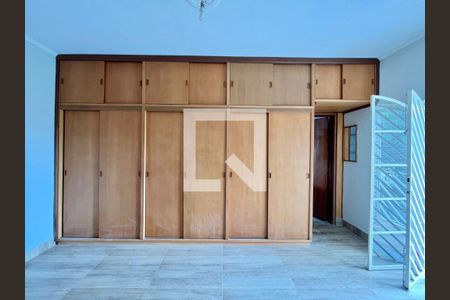 Suíte de casa para alugar com 3 quartos, 180m² em Jardim Independência, Campinas