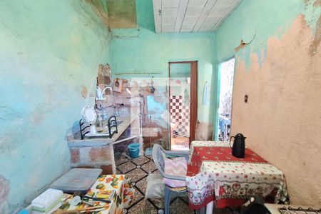 Quarto de casa para alugar com 4 quartos, 54m² em Vila Urussai, Duque de Caxias