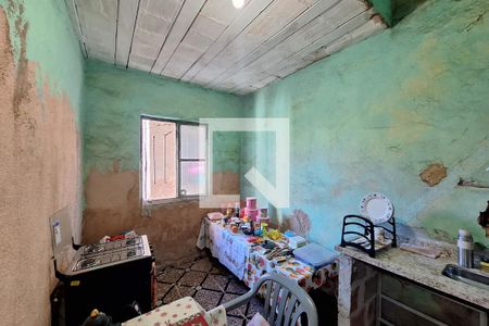 Quarto de casa para alugar com 4 quartos, 54m² em Vila Urussai, Duque de Caxias