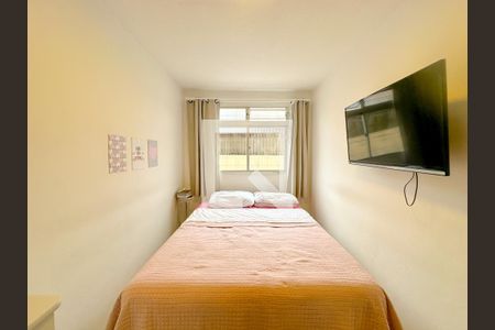 Quarto 1 de apartamento para alugar com 2 quartos, 55m² em Praia Comprida, São José