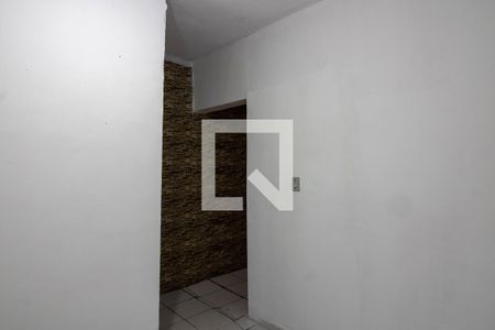 Quarto 2 de casa para alugar com 2 quartos, 50m² em Parque Cisper, São Paulo