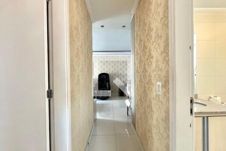Corredor de apartamento para alugar com 2 quartos, 98m² em Vila da Saúde, São Paulo