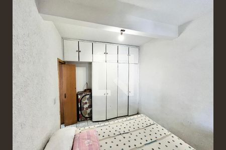 Quarto 1 de casa à venda com 5 quartos, 280m² em Jardim São Paulo, São Paulo