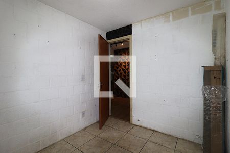 Quarto 1 de apartamento para alugar com 2 quartos, 45m² em Mário Quintana, Porto Alegre