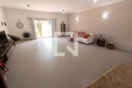 SALA de casa à venda com 4 quartos, 450m² em Fazenda Santa Cândida, Campinas
