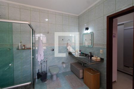 BANHEIRO DA SUITE 1 de casa à venda com 4 quartos, 450m² em Fazenda Santa Cândida, Campinas