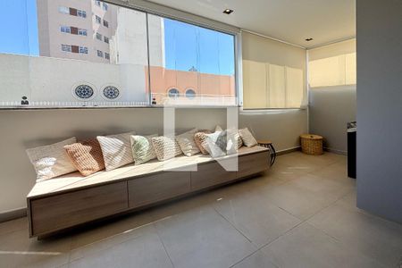 Sala de Estar de apartamento à venda com 3 quartos, 130m² em Cruzeiro, Belo Horizonte