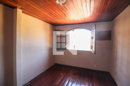 Casa para alugar com 3 quartos, 300m² em Centro, Belford Roxo