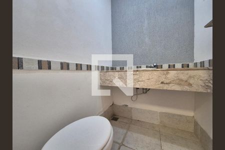 Lavabo  de apartamento para alugar com 4 quartos, 250m² em Recreio dos Bandeirantes, Rio de Janeiro