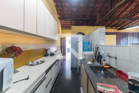 Salão de casa para alugar com 4 quartos, 560m² em Vila Perreli, Poá