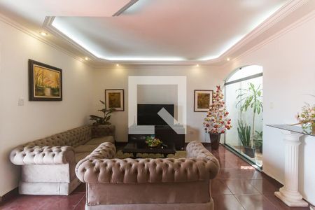 Sala de casa para alugar com 4 quartos, 560m² em Vila Perreli, Poá