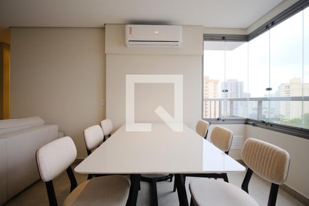 Sala de apartamento para alugar com 2 quartos, 65m² em Vila Azevedo, São Paulo