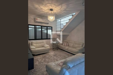 Sala de casa de condomínio para alugar com 4 quartos, 357m² em Vila Zeze, Jacareí