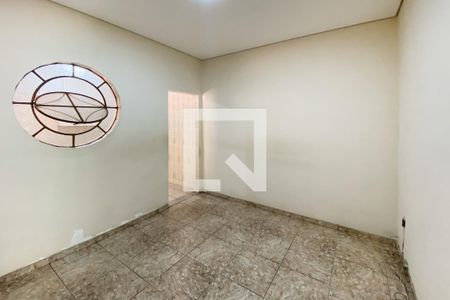 Casa à venda com 5 quartos, 300m² em Floramar, Belo Horizonte