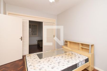 Quarto de apartamento à venda com 1 quarto, 100m² em Centro Histórico, Porto Alegre