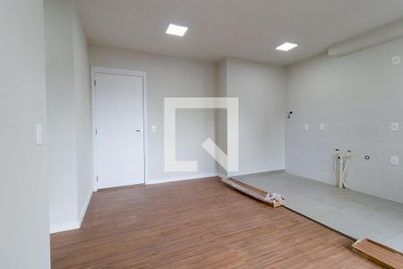 Sala/Cozinha de apartamento para alugar com 2 quartos, 52m² em Hauer, Curitiba