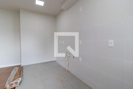 Sala/Cozinha de apartamento para alugar com 2 quartos, 52m² em Hauer, Curitiba