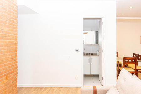 Sala de apartamento para alugar com 2 quartos, 72m² em Jardim Umuarama, São Paulo
