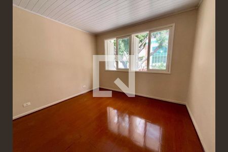 Foto 25 de casa à venda com 3 quartos, 180m² em Vila Mariana, São Paulo