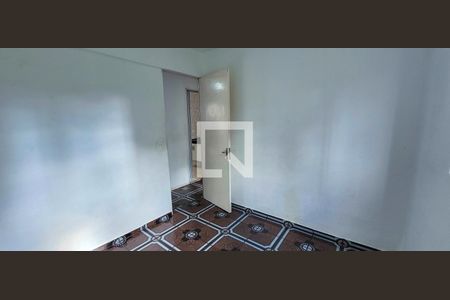 Quarto 01 de apartamento para alugar com 2 quartos, 59m² em Itaim Paulista, Itaquaquecetuba