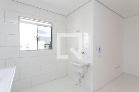 Sala / Cozinha  de apartamento para alugar com 1 quarto, 25m² em Itaquera, São Paulo