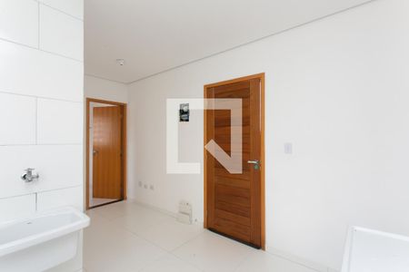 Sala / Cozinha  de apartamento para alugar com 1 quarto, 25m² em Itaquera, São Paulo