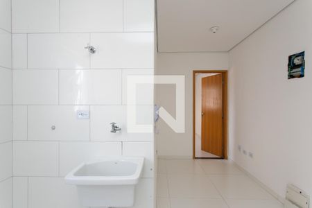 Sala / Cozinha  de apartamento para alugar com 1 quarto, 25m² em Itaquera, São Paulo