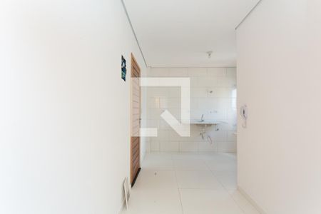 Sala / Cozinha  de apartamento para alugar com 1 quarto, 25m² em Itaquera, São Paulo