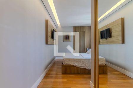 Apartamento à venda com 2 quartos, 136m² em Barra Funda, São Paulo