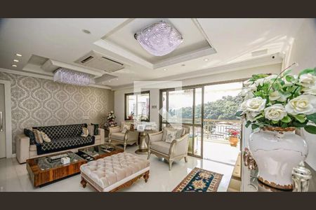 Apartamento à venda com 4 quartos, 300m² em Icaraí, Niterói