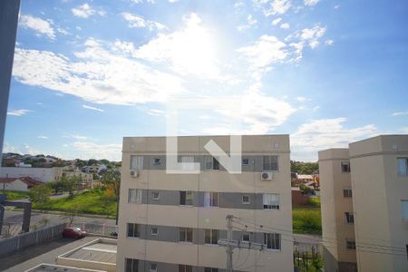 Quarto 1_Vista  de apartamento para alugar com 2 quartos, 60m² em Santa Fé, Porto Alegre