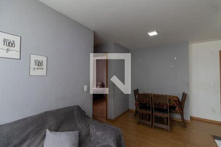 Sala/Cozinha/Área de Serviço  de apartamento para alugar com 2 quartos, 44m² em Vila Cosmopolita, São Paulo