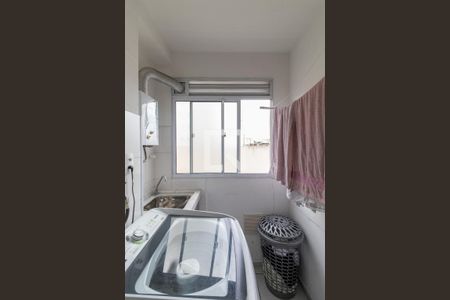 Sala/Cozinha/Área de Serviço  de apartamento para alugar com 2 quartos, 44m² em Vila Cosmopolita, São Paulo