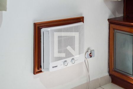 Sala de apartamento para alugar com 1 quarto, 35m² em Boqueirão, Praia Grande