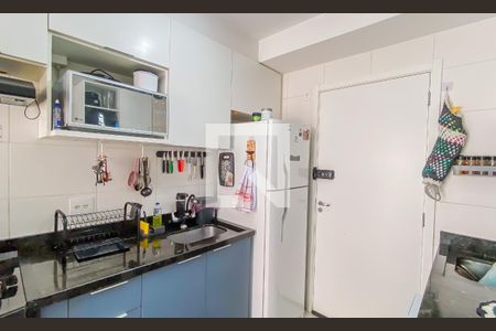 Sala + Cozinha de apartamento à venda com 1 quarto, 28m² em Vila Penteado, São Paulo