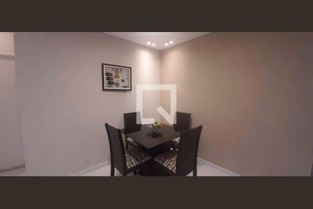 Sala de apartamento à venda com 2 quartos, 61m² em Continental, Osasco