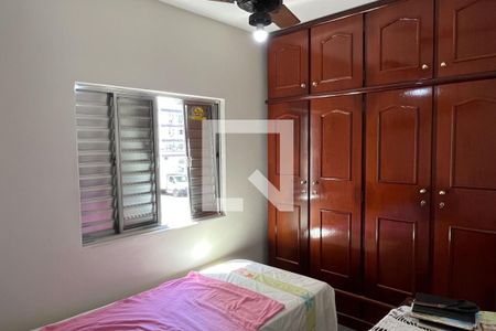 Quarto 1 de apartamento para alugar com 2 quartos, 46m² em Aparecida, Santos